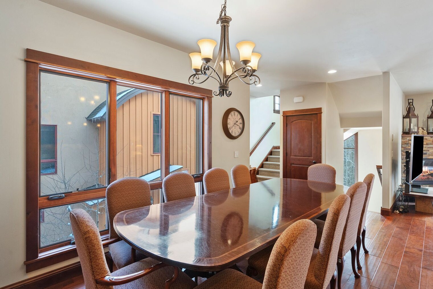 Building Photo - 313 Majestic Cir