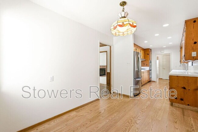 Building Photo - 10 Corte Del Rey