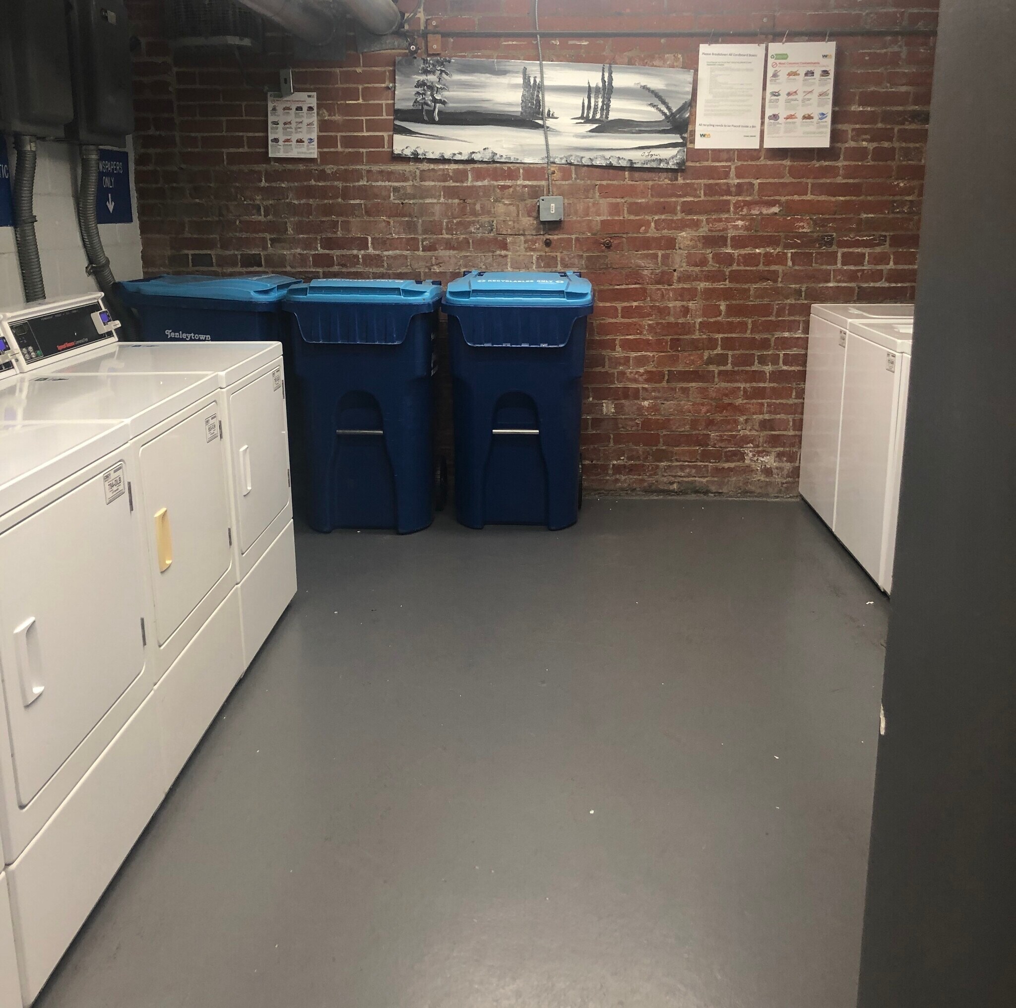 Laundry Room - 2007 O St NW
