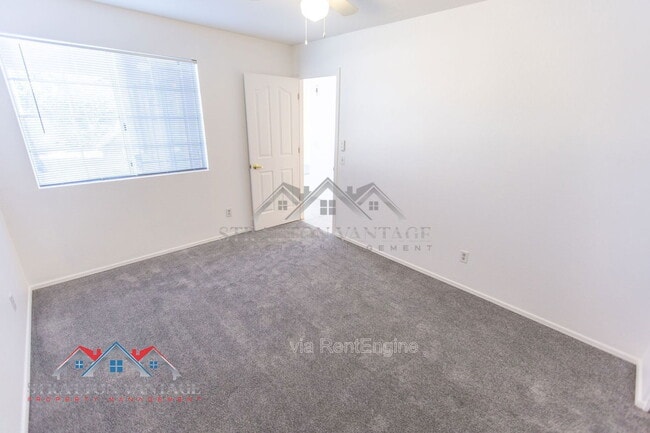 Building Photo - 24625 S Rosewood Dr