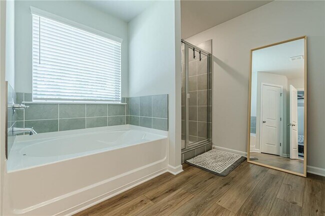 Building Photo - 4010 Diane Ln