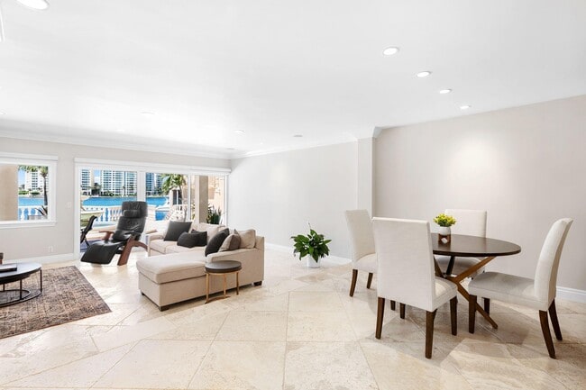 Building Photo - 555 S Ocean Blvd
