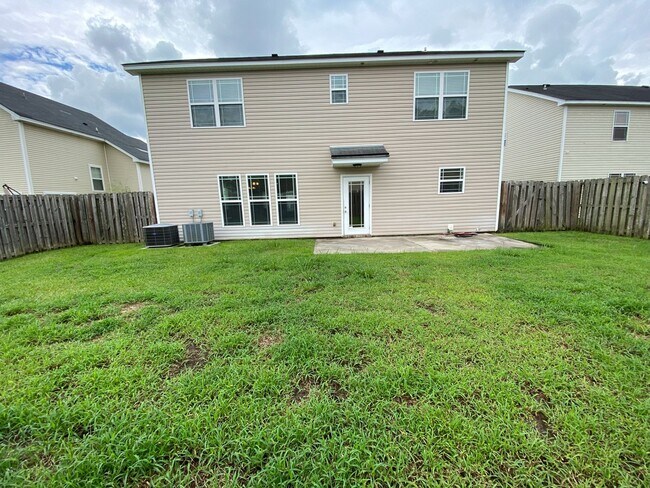 Building Photo - 144 Somersby Blvd