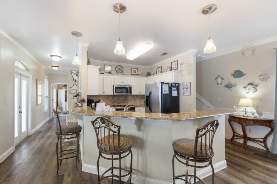 Building Photo - 9 Amber Cove