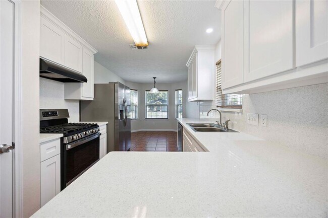 Building Photo - 8707 Orchard Ln