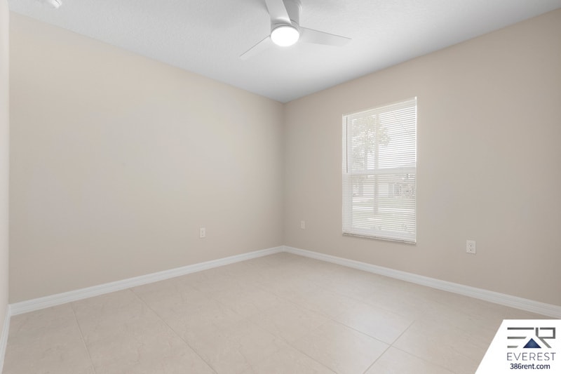 Building Photo - 12 Llovera Pl