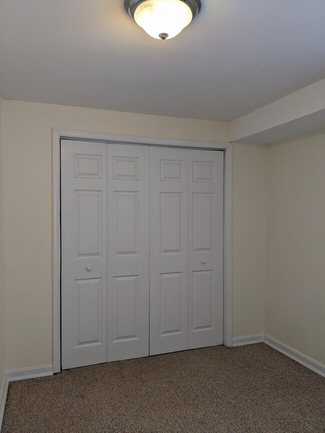 Building Photo - 110-112 12th St NE