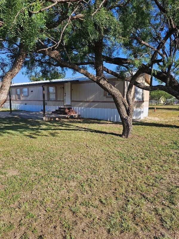 Building Photo - 31 Cinnamon Ln