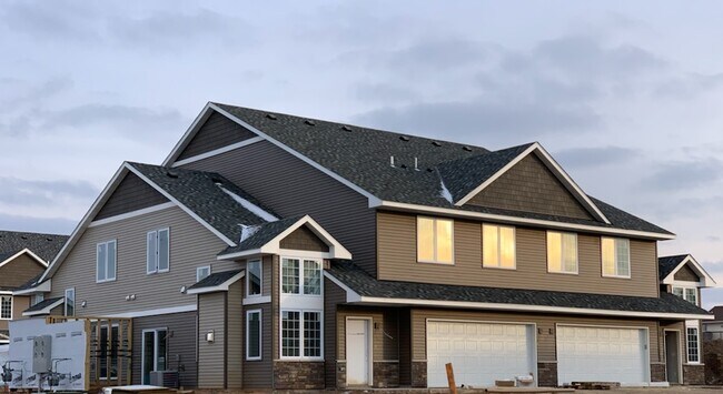 Primary Photo - 555 Meadow Ln