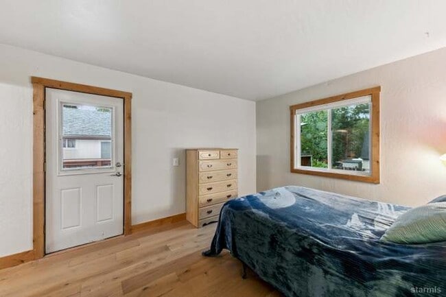 Building Photo - 1617 Cree St