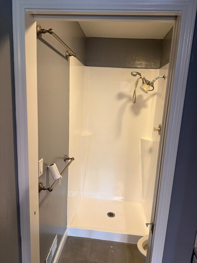 Building Photo - 1344 Merrivale West Sq