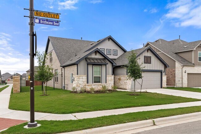 Building Photo - 201 Bristlecone Bend