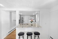 Building Photo - 875 Granite St