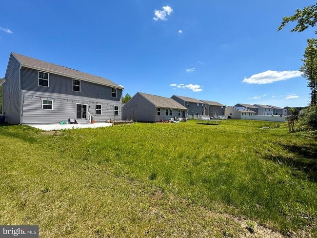 Building Photo - 91 Goldspire Dr