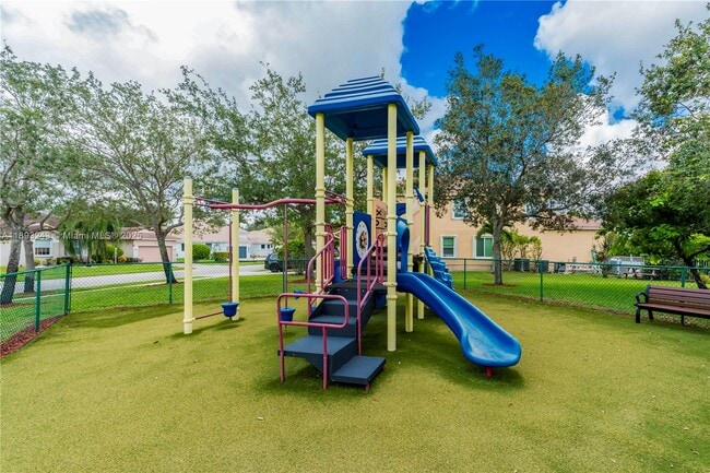 Building Photo - 14032 NW 15th Dr