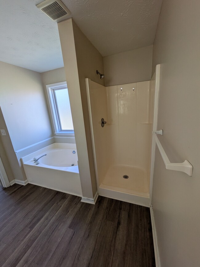 Building Photo - 375 Searchlight Dr