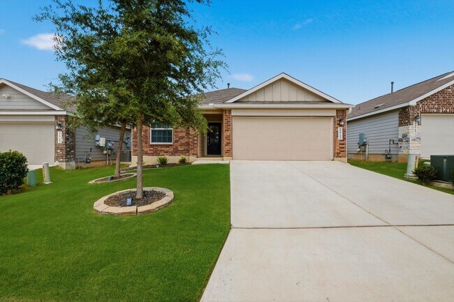 Building Photo - Bright Open Floor Plan | Solar Panels | Resort-Style Community