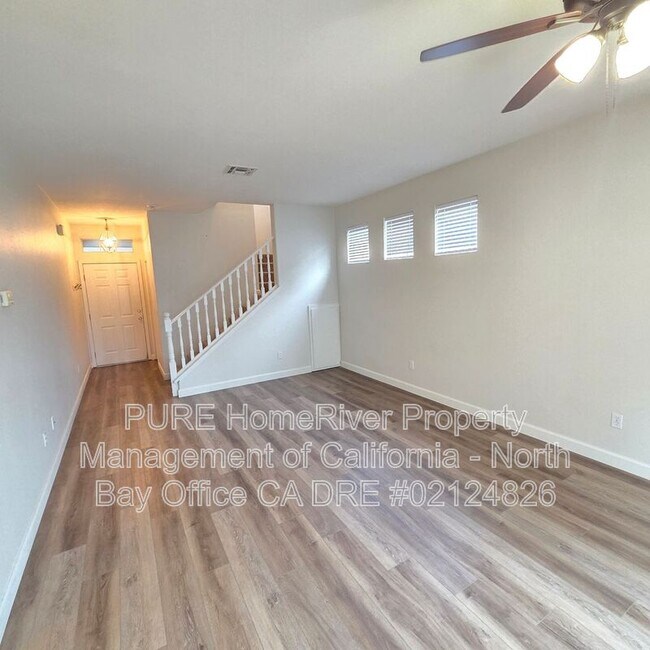Building Photo - 1052 Addison Cir