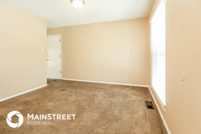 Building Photo - 12820 Bright Oaks Ct