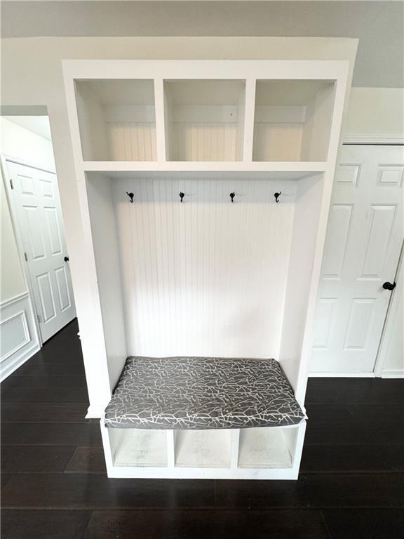 Building Photo - 11865 Carriage Park Ln