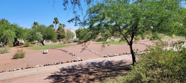 Building Photo - 54 Grossinger Ct