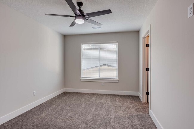 Building Photo - 3554 N Tyler Ct