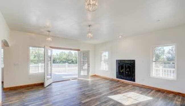 Building Photo - 6820 Willow Vista Ct