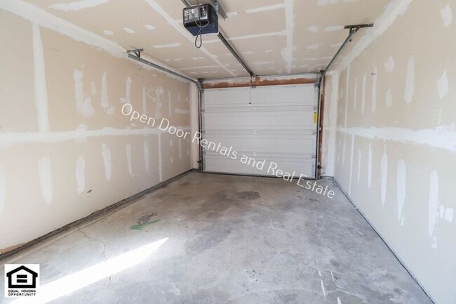 Building Photo - 5104 Eastwick Dr