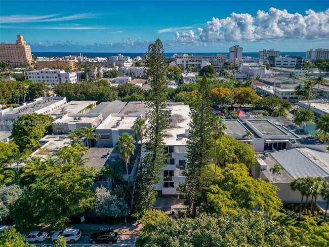 Building Photo - 631 Jefferson Ave