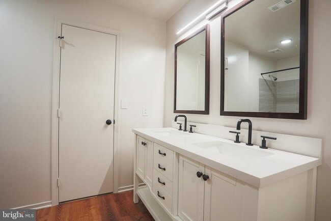 Building Photo - 12300 Sweetbough Ct