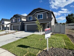 Building Photo - 3bd/2.5ba BRAND NEW Townhouse in West Vall...