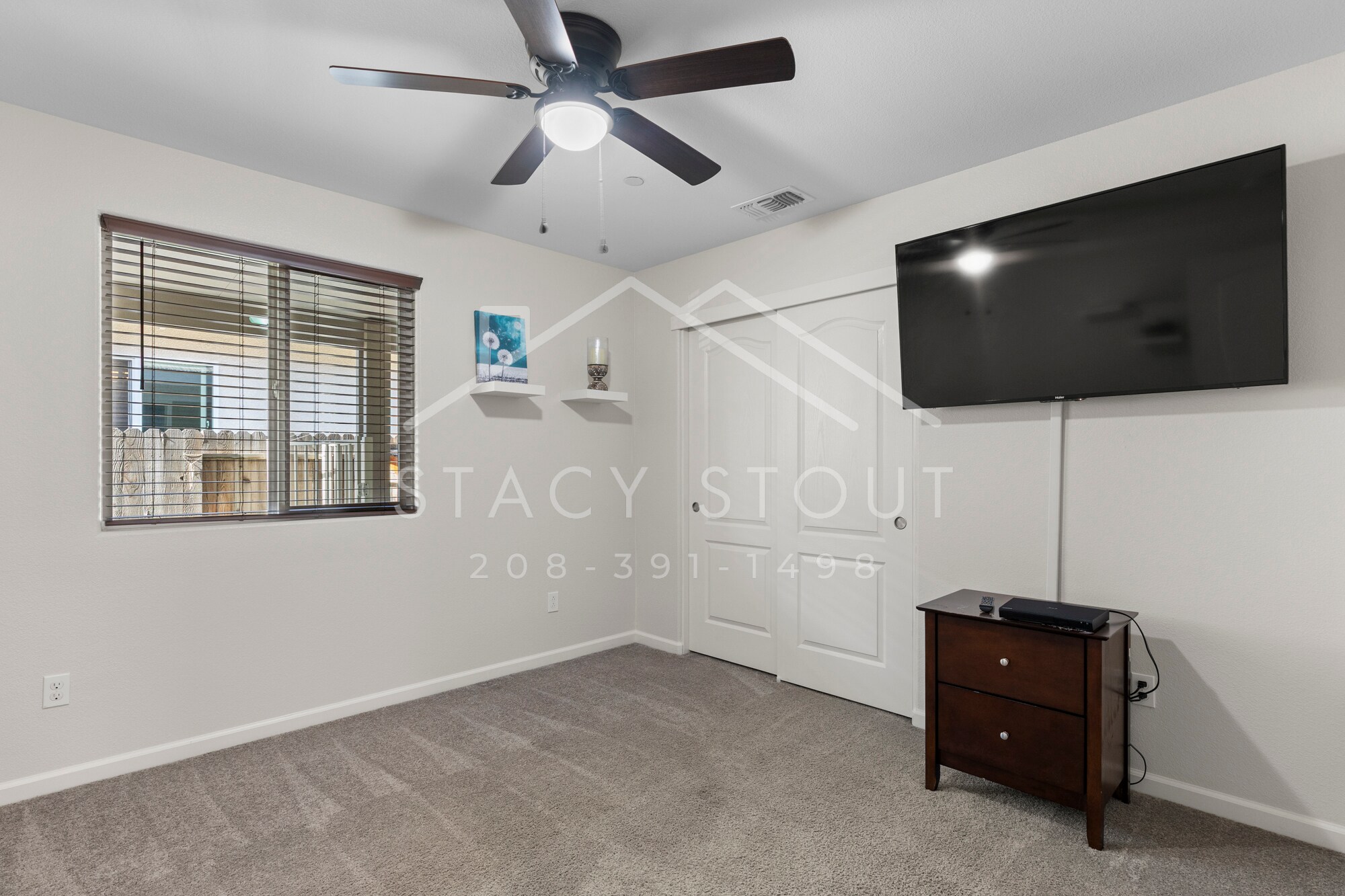 Building Photo - 1385 Deerwood St