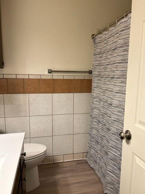 Building Photo - 312 E 43rd St