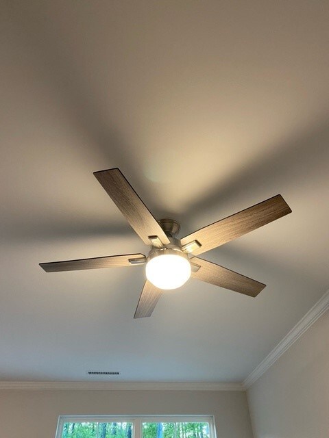 Building Photo - 425 Hazy Hls Ln