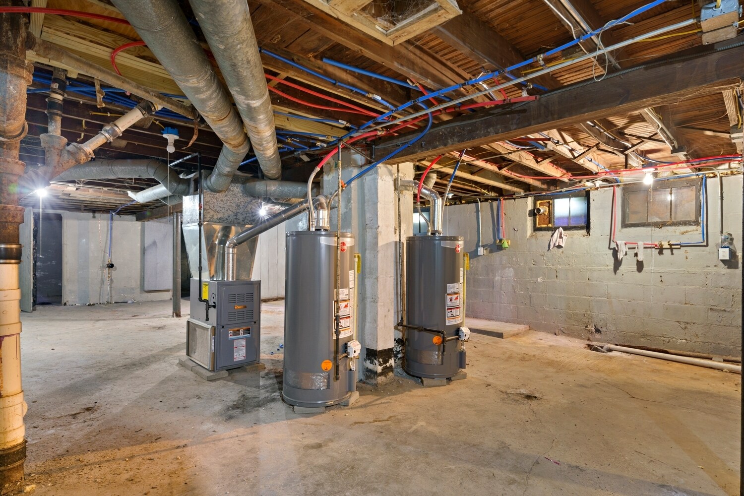 Building Photo - 3799 E 114th St