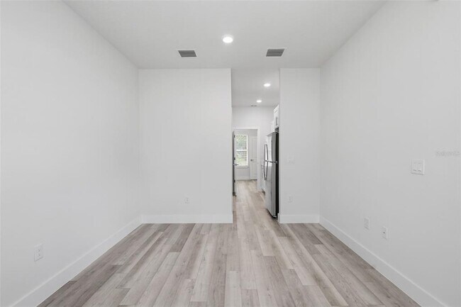 Building Photo - 16475 SE 89th Terrace