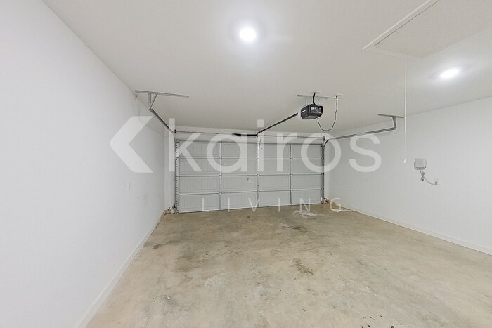 Building Photo - 126 Hughes Dr