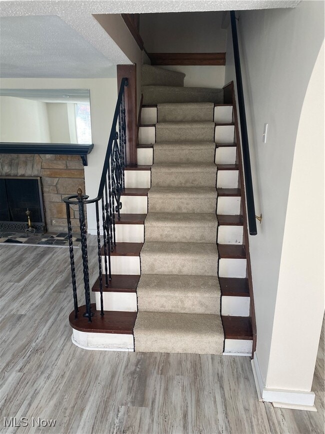 Building Photo - 35755 Miles Rd