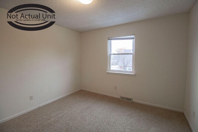 Building Photo - 3600 Hermitage Rd