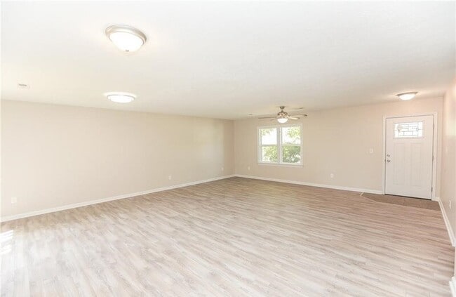 Building Photo - 51 Big Bethel Rd