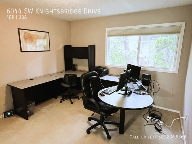 Building Photo - 6044 SW Knightsbridge Dr