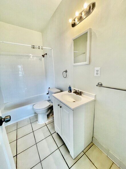 Building Photo - 7347 Wisconsin Ave