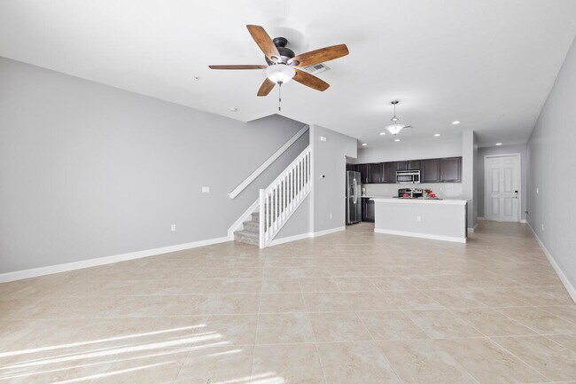 Building Photo - 9590 SW Purple Martin Way