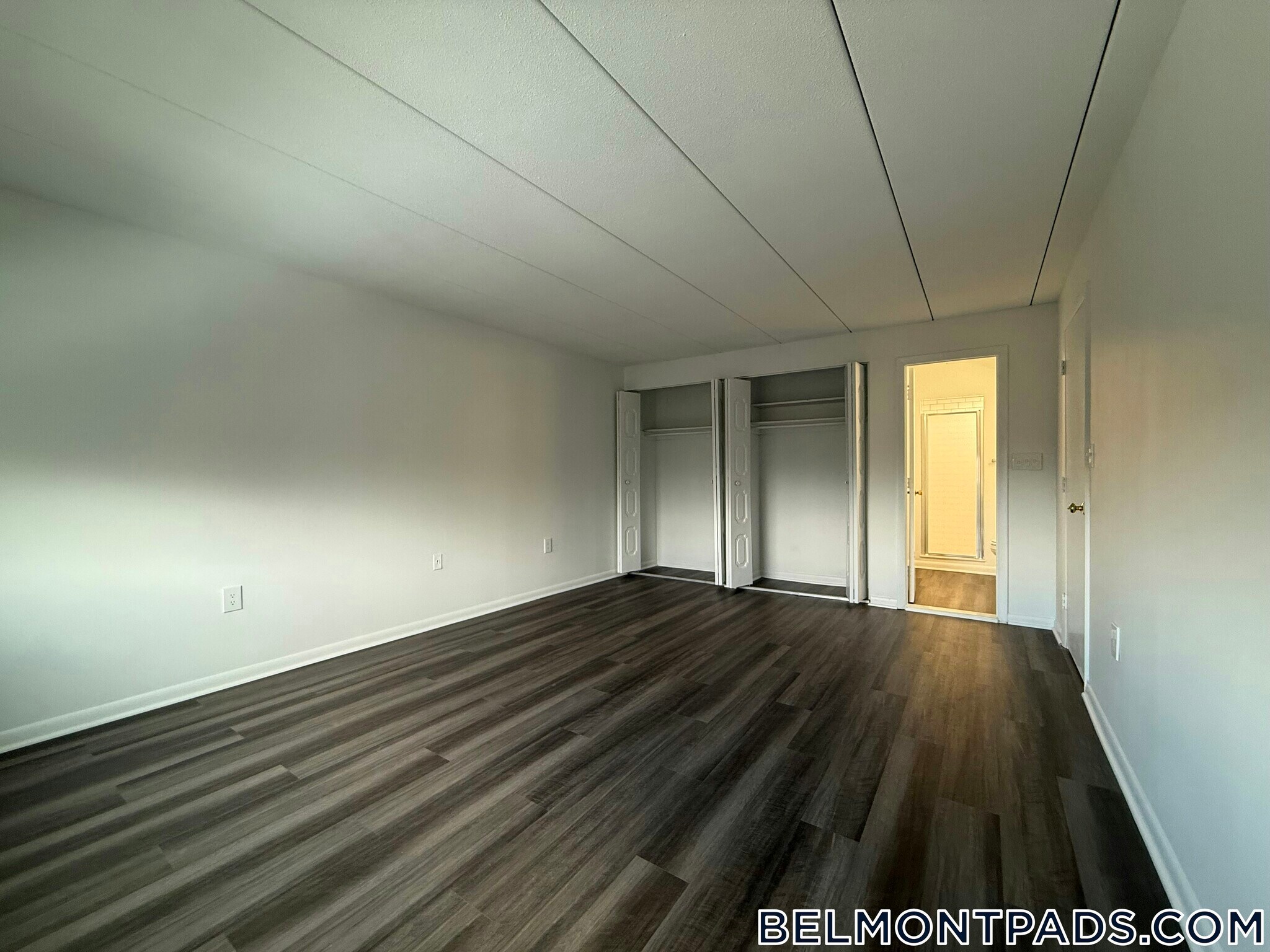 Building Photo - 55 Hill Rd