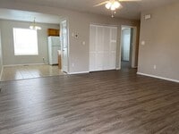 Building Photo - Apartment in Branson East, Kirbyville