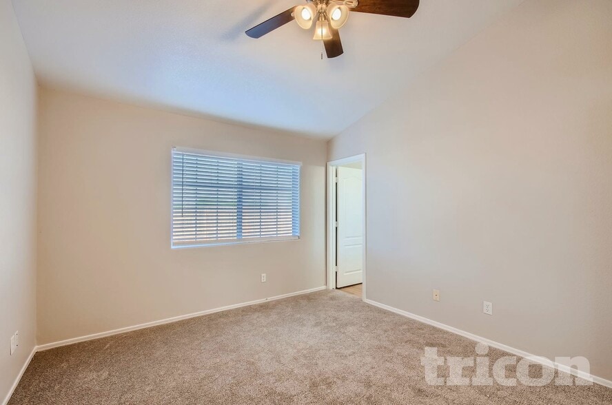 Building Photo - 14514 S Amado Blvd