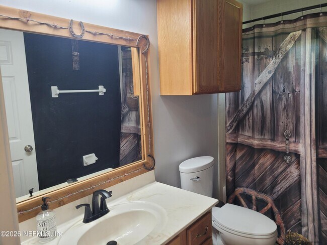 Building Photo - 906 County Rd 217