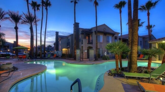 Building Photo - 125 S Alma School Rd