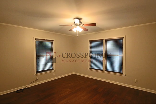 Building Photo - 2 Bedroom 1 Bath Single Family Home in Lindale ISD!