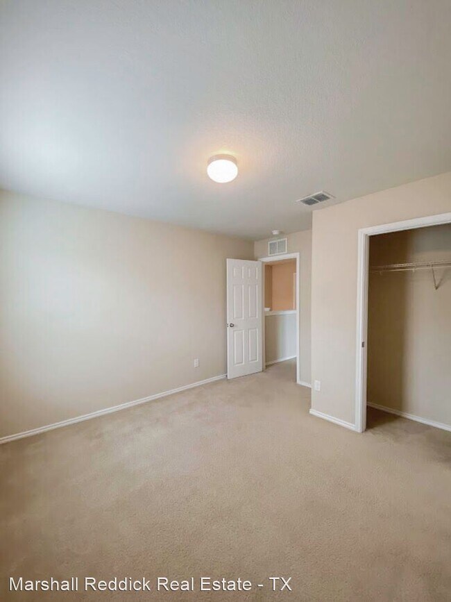 Building Photo - 4 br, 2.5 bath House - 10334 Castello Cyn